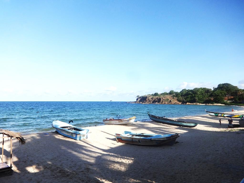 Dutch Bay Beach Cottages Trikunamalaja Zewnętrze zdjęcie